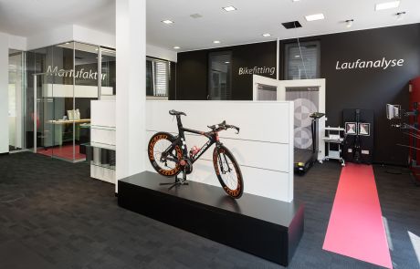 Innenarchitektur Shop und Shopdesign Sportladen