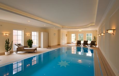 Innenarchitektur privates Schwimmbad