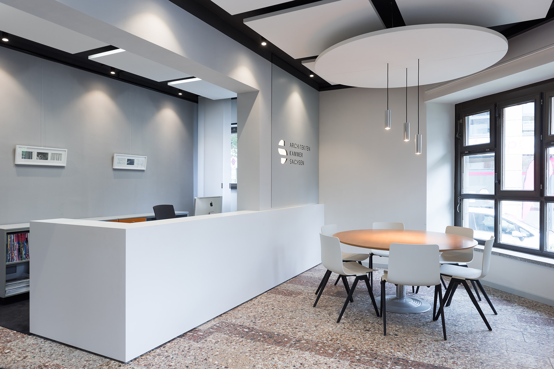 Planung und Einrichtung modernes Büro – Gestaltung Veranstaltungsräume – Architektenkammer Sachsen – NL Leipzig