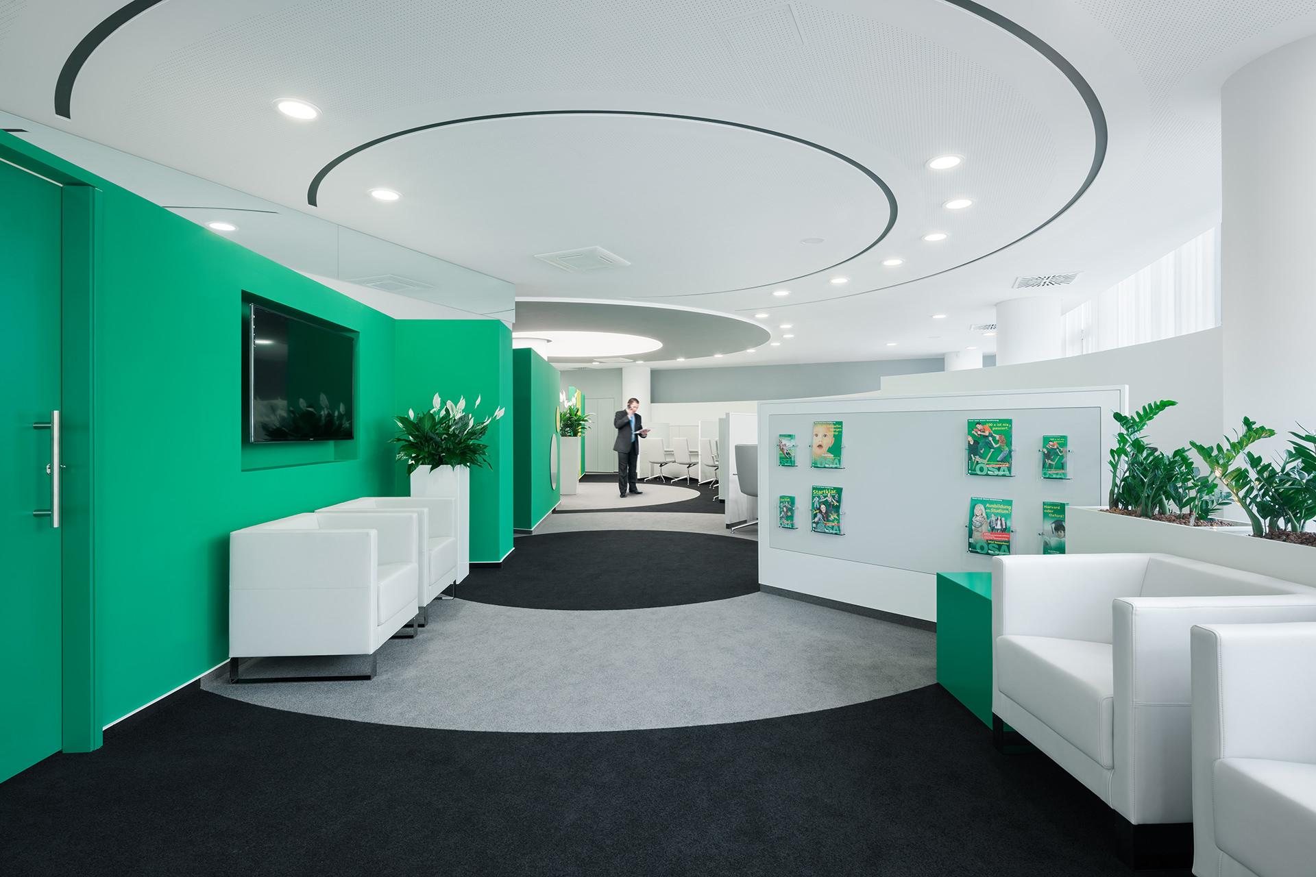 Innenarchitektur Kundencenter – moderne Bürogestaltung und Büroeinrichtung – ÖSA Versicherungen Magdeburg