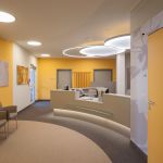 Wartebereich und Empfang in der Strahlentherapie-Klinik Bad Berka