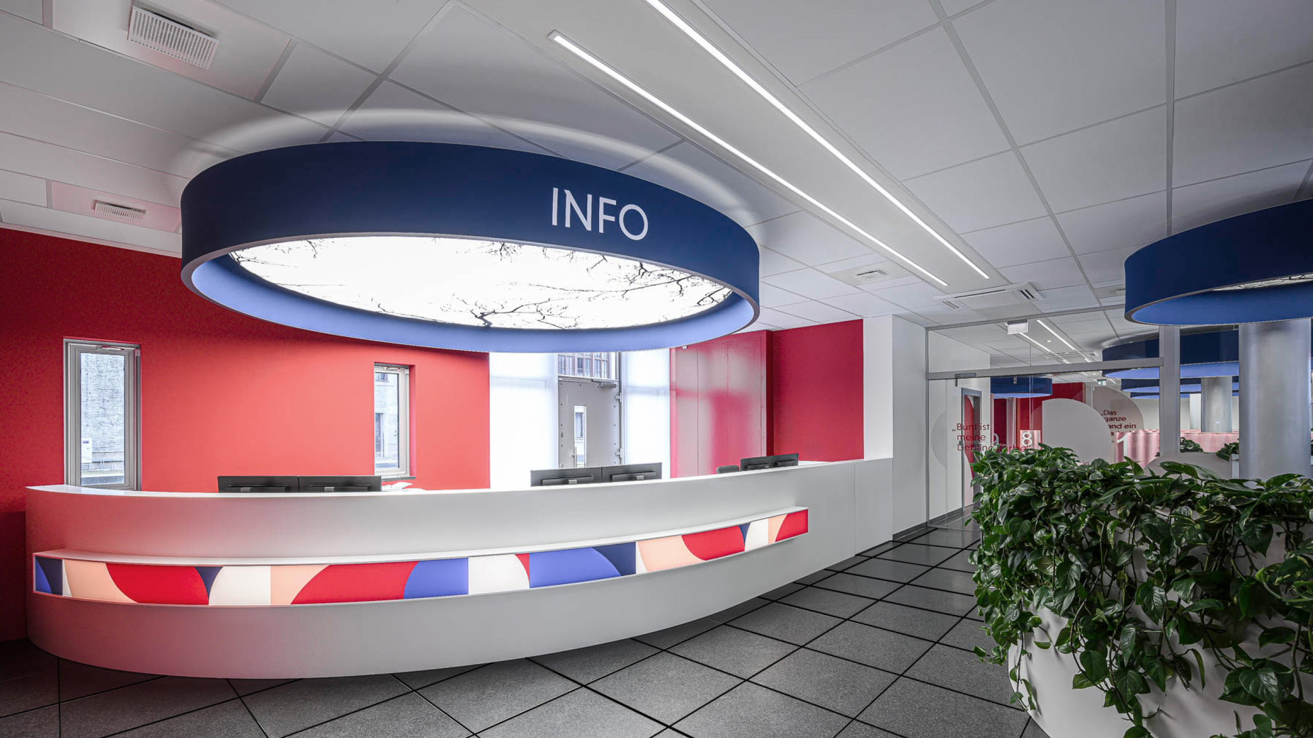 Umbau Bürgerbüro – Rathaus Dessau-Roßlau als Reminiszenz an das Bauhaus Dessau